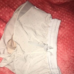 lululemon polka dot hotty hot short